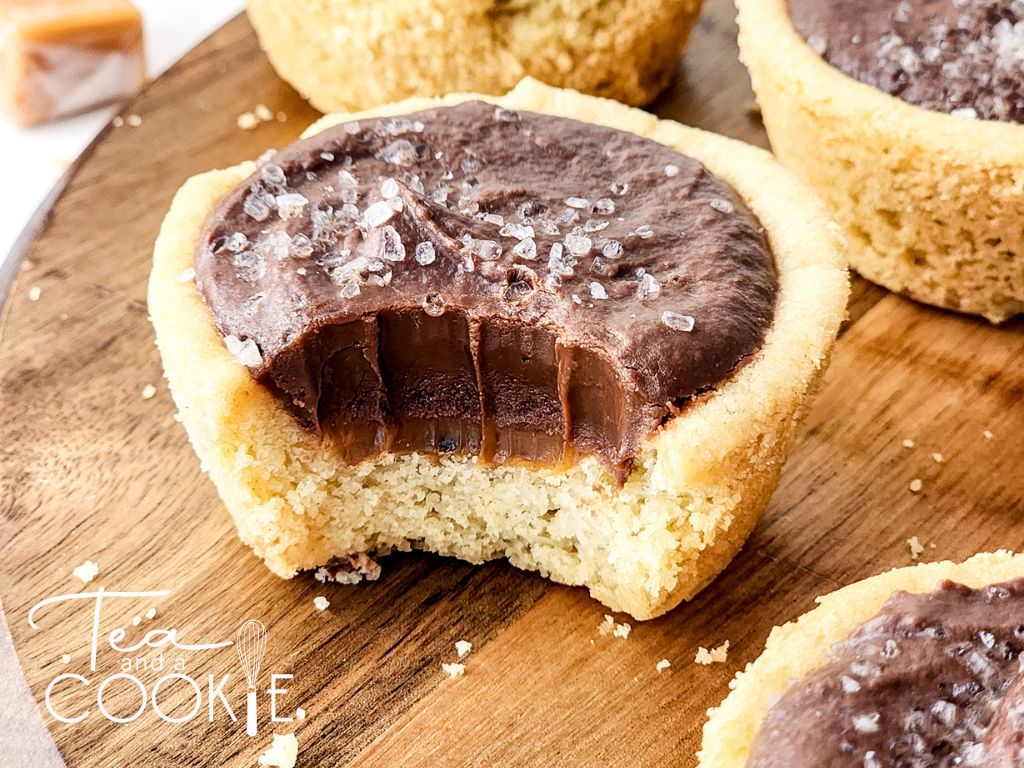 Twix Sugar Cookie Cups