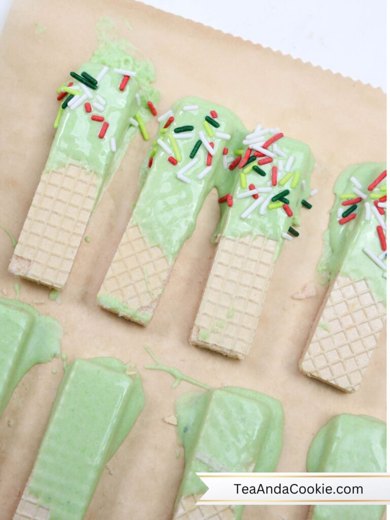 Grinch Wafer Cookies Steps to Make