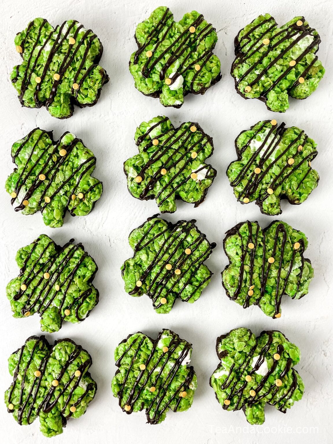 Irish Cream Rice Krispies Treats: Cute St Patricks Shamrock