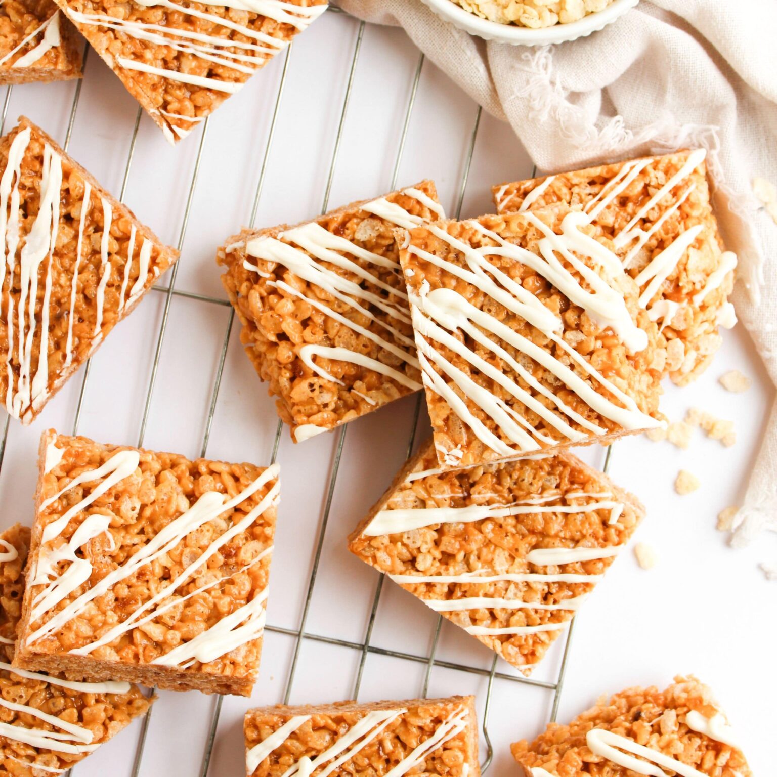 Irish Cream Rice Krispies Treats: Cute St Patricks Shamrock